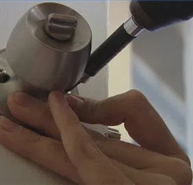 Master Locksmith Store Miami, FL 305-307-5773 - lock-change